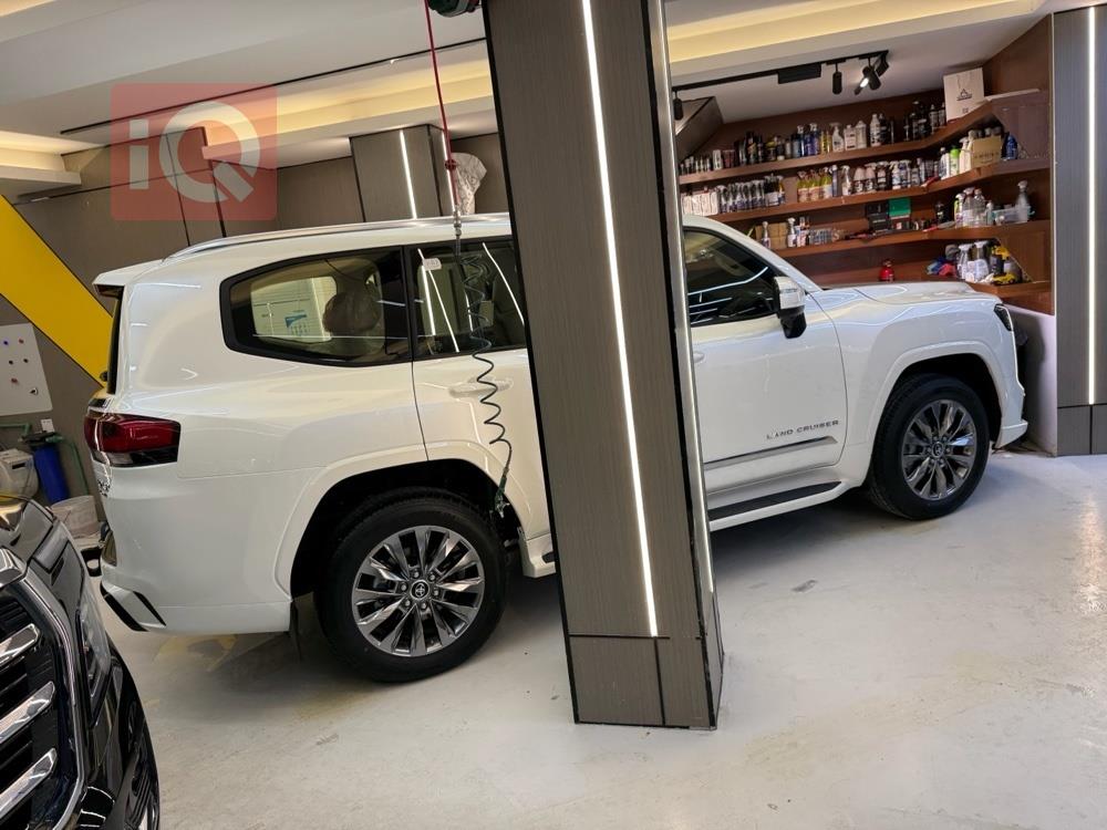 تويوتا لاندكروزر